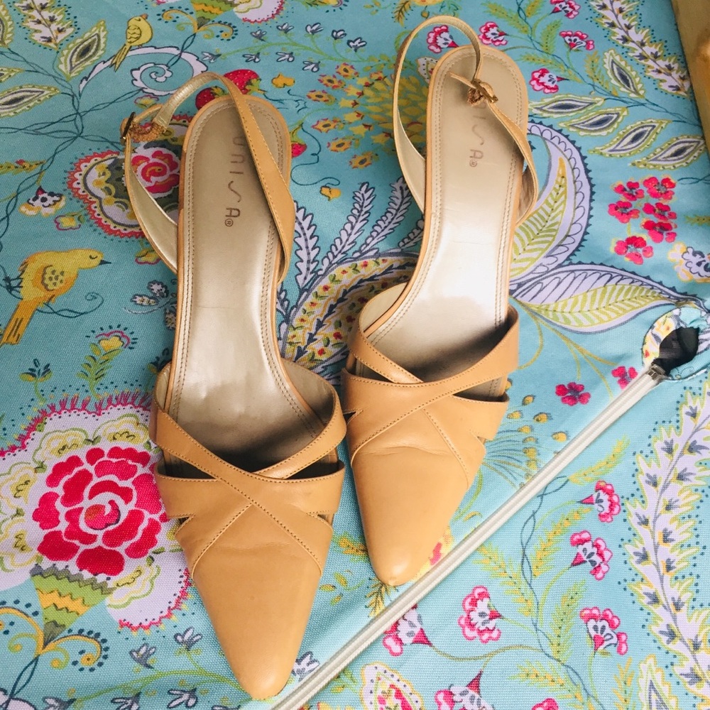 Unisa size 10B high heels